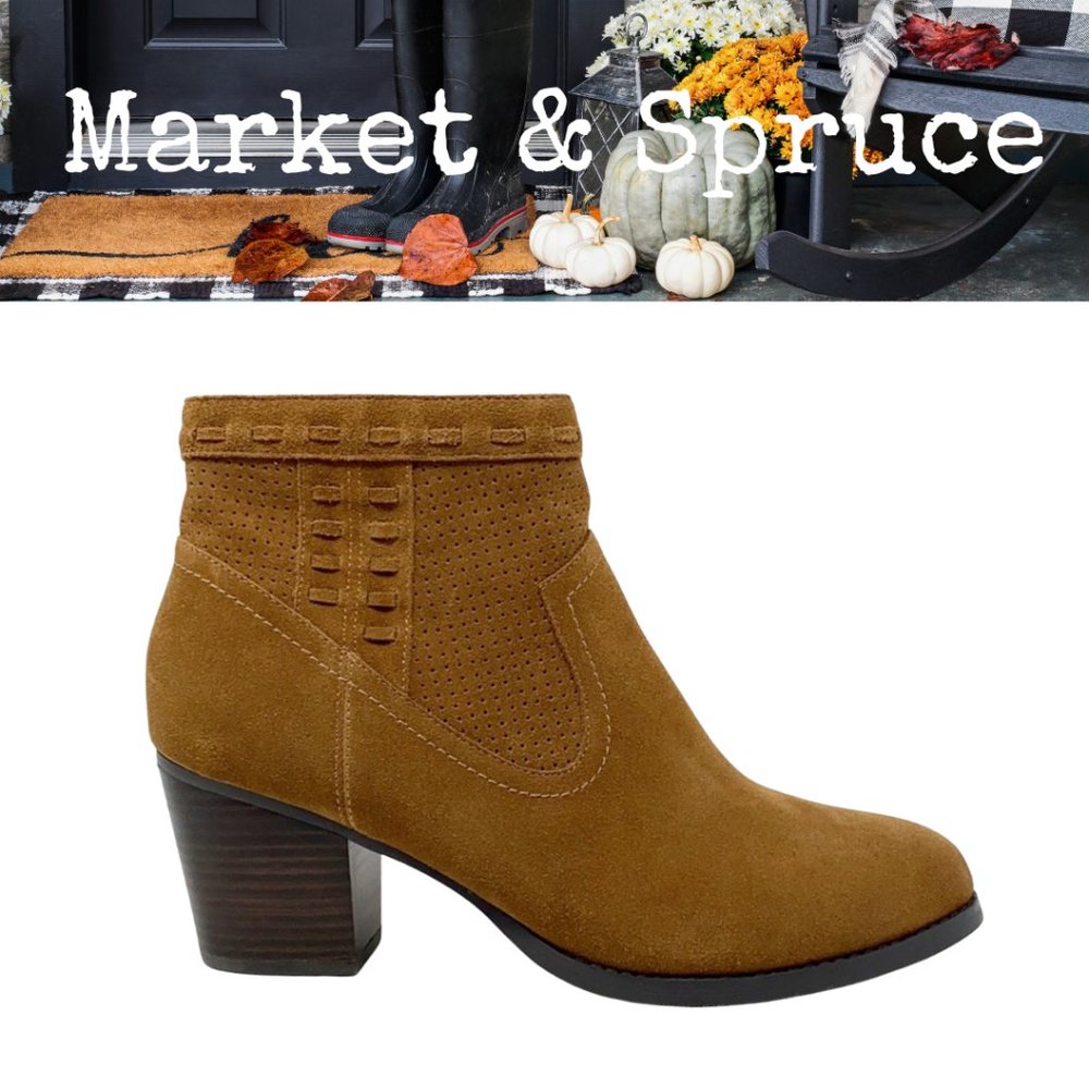 NWOT Market And Spruce Women's Caia Heeled Suede Booties